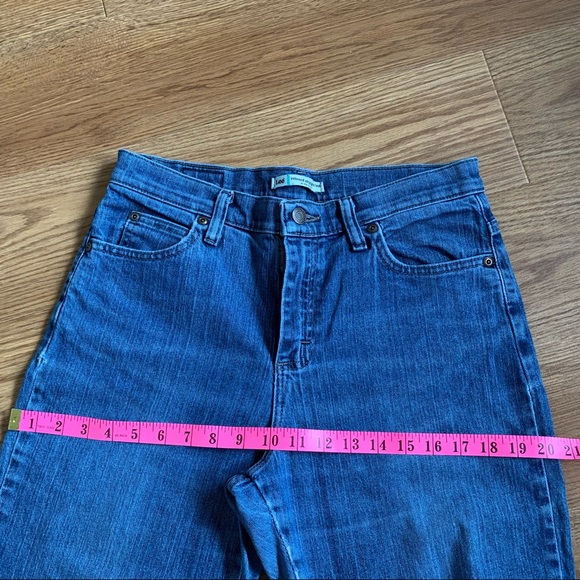 SOLD Vintage Lee High Rise Straight Leg Jeans Made In Mexico - Picture 10 of 11